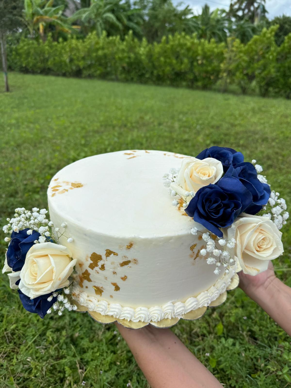 Navy & Gold Wedding Cake