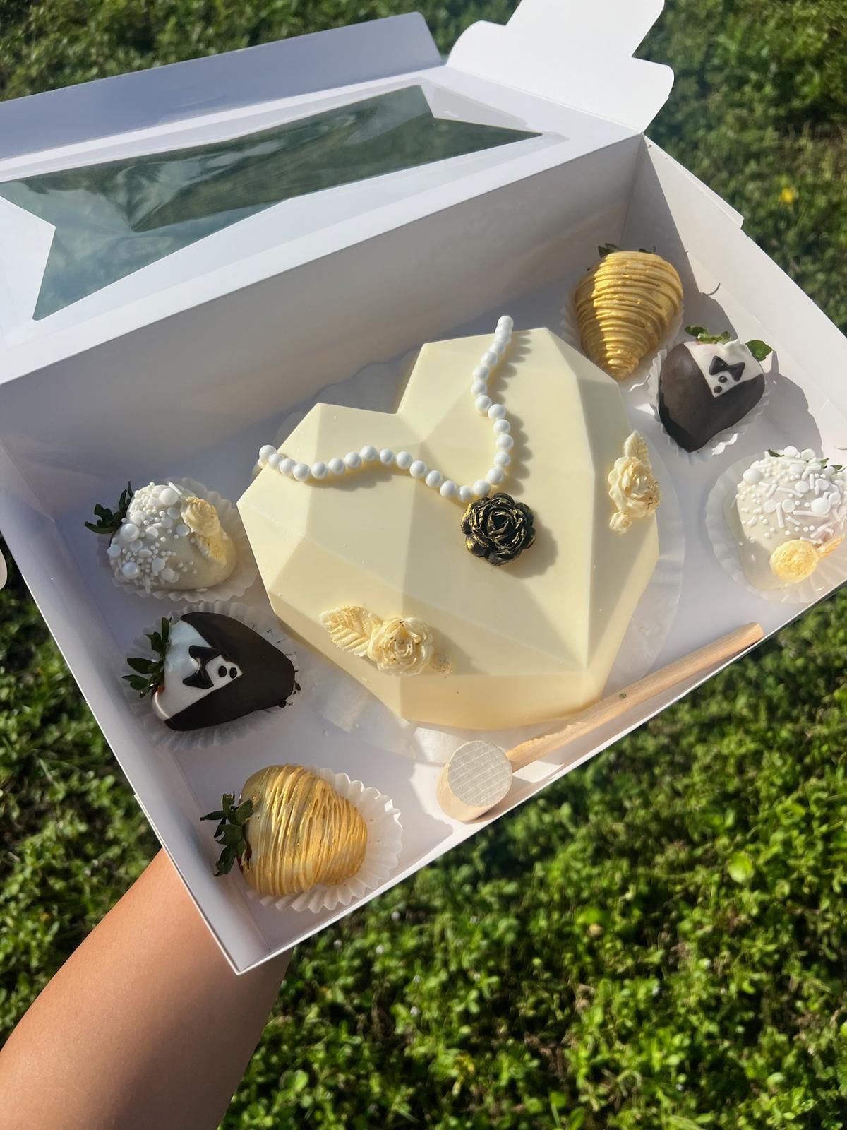 Elite Celebration Collection